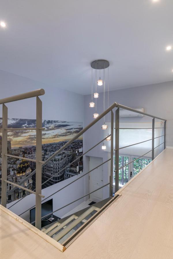Homeabout Retiro Apartment I Madrid Bagian luar foto