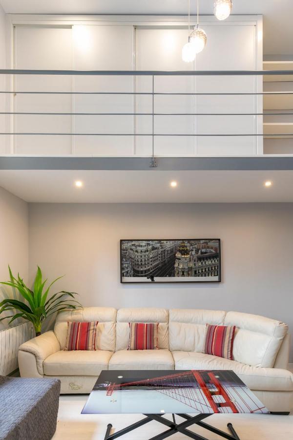 Homeabout Retiro Apartment I Madrid Bagian luar foto