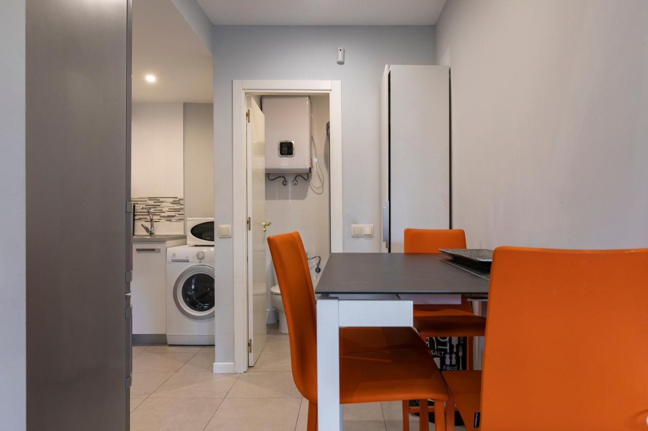 Homeabout Retiro Apartment I Madrid Bagian luar foto